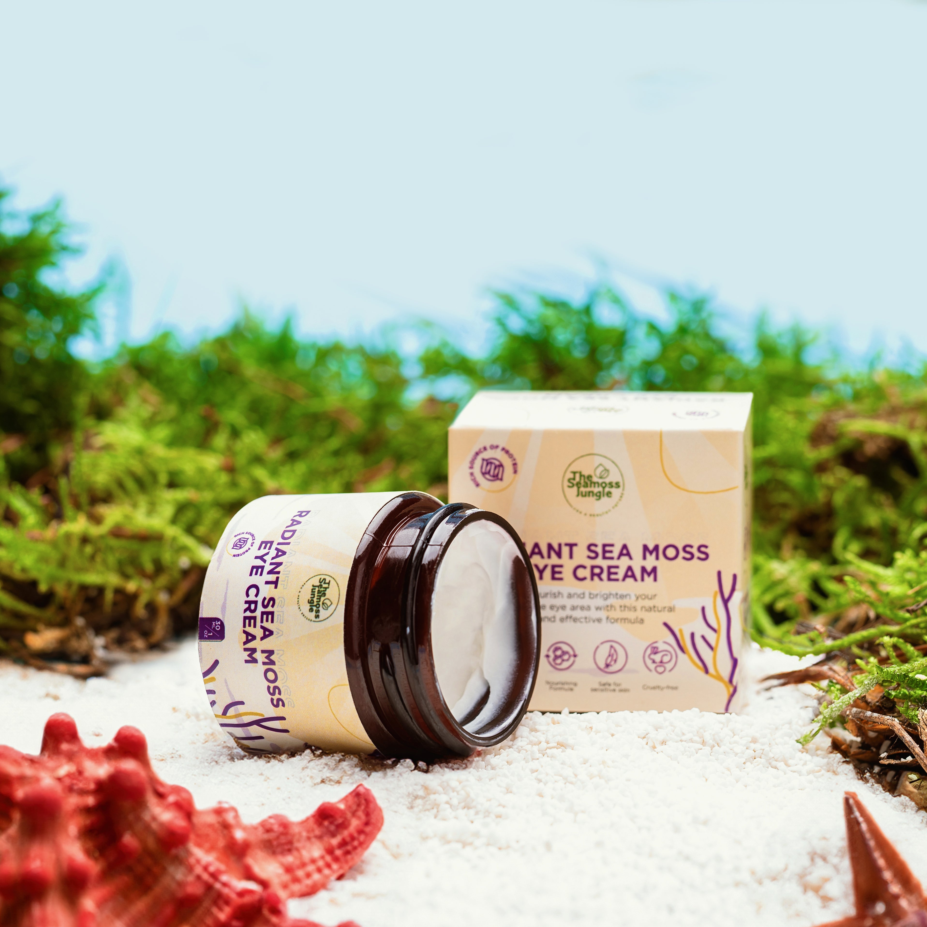 Geopend potje Sea Moss oogcrème.